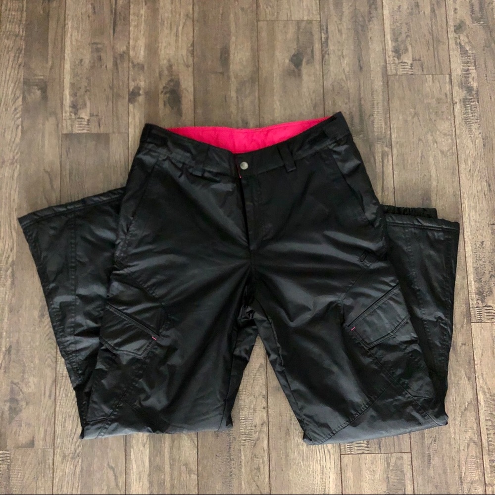 Black CB Sports snow ski pants, women’s large